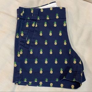 J Crew Size 6 Pineapple & Navy 4” Stretch Shorts